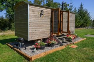 Woodend Hideaway - 7