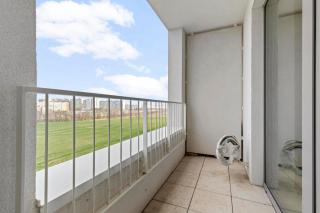 Modern apartment with a view in Slnečnice Skyviews - 5