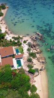 Fishman Beachfront Villas - 0