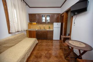 Maria's Apartments - 5
