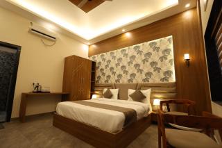 Sb Resort Rooms and Restaurant - 3