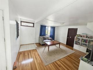 Spacious 70sqm Jungle Loft Peaceful Green Escape - 9