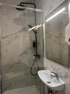 HABITACION CENTRAL CON WIFI - Bilbao - 6