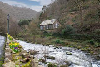 A lovely 3 bed Riverside cottage in Lynmouth - 6