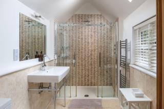 A lovely 3 bed Riverside cottage in Lynmouth - 2