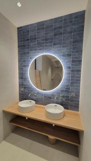 Favarge, charm, comfort, and a large garden - 8