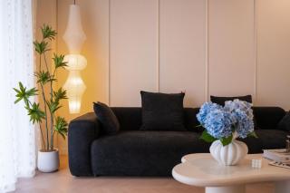 Molly Homestay - Nanjing East Road the Bund 3-Bedroom with Elevator Apartment - 4