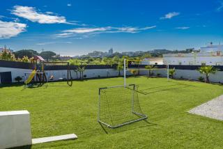 Sunrise Villa by Laranjal Rentals - 3