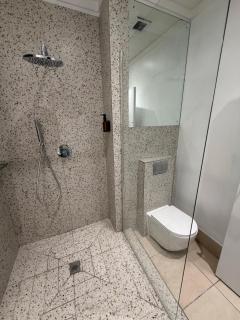 Icon- Central Studio apartment in CapeTown CBD - 4