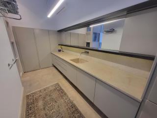 Duplex with a roof top sea view - 9