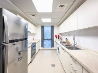 Stylish 2BR Duplex Apartment with Balcony & Access to Pool - 5