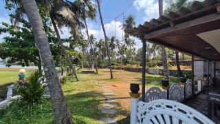 Stay Chill Sain Beach Resort - 4