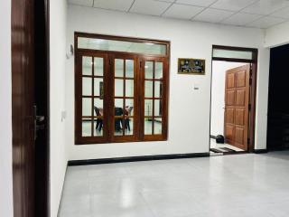 Aradhana Holiday Home Anuradhapura - 0