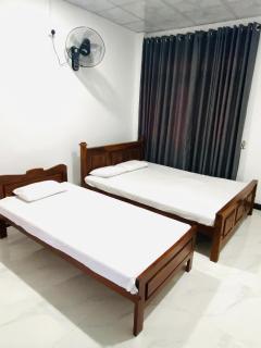 Aradhana Holiday Home Anuradhapura - 2