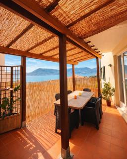 Il Teatro sul Mare, Terrazza Panoramica, barbecue e Cinema tra Lerici e Cinque Terre - 8