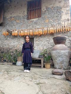 Triệu hoan homestay nhà sàn cổ tại làng đá cổ Khuổi ky - 6