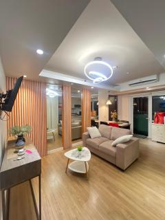 Abreeza place alveo - 2