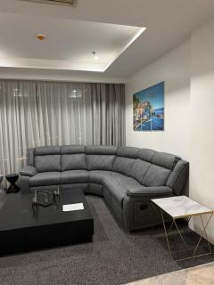 The penthouse hotel and residences - 3