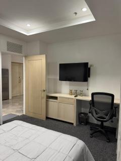 The penthouse hotel and residences - 1