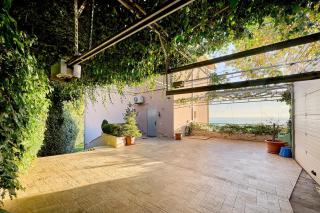 Euphoria, Sea-View 3-Bedroom Villa and Infinity Pool - 9