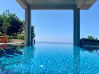Euphoria, Sea-View 3-Bedroom Villa and Infinity Pool - 5