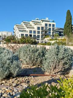 Cascada Sunrise Apartment - 6