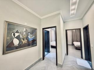 Regency Suites Apartment Hotel - 2