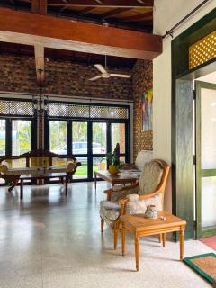 Airport Coconut Villas Free Oneway Airport Pick Drop - 0