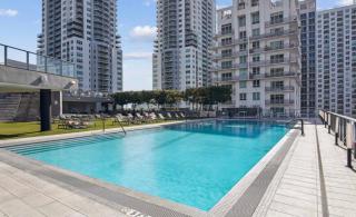 Downtown Miami Apartment Near Cruise Port Pool and Gym - 0