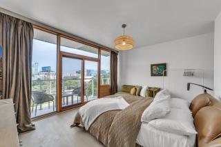 Spectacular Luxury Penthouse with NYC skyline view- 10 minutes to NYC - 4