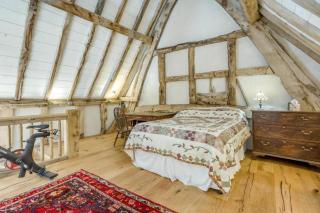 Unique Luxury Barn - 3