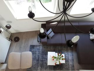 Monumental House in Down Town Leiden - 9