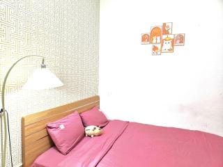 KADA Home - C23 - Steps to Train & Cuisine streets - 1