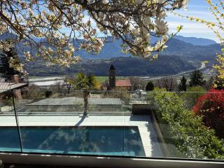 ROMANTIC SUlTE WITH ITS OWN SPA AND OPEN VIEW TO LUGANO - Cademario - 9
