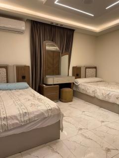 Perfect Family Stay 3BR Faisal - 1