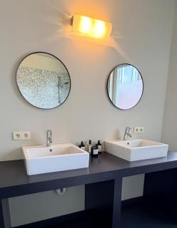 Sien Suite - 2