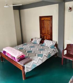 Travellers Homestay, Mawlynnong - 5