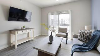 Landing Chic 1BD Pool Gym - 9