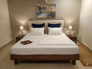 Hotel The Lotus Home Near Chandigarh Railway Station - 1