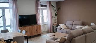 Nuevo y cómodo piso céntrico - 2