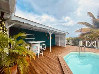 Bungalow et chambre indépendante avec piscine et terrasse - 7