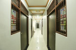 Hotel Radha Rani palace - 1