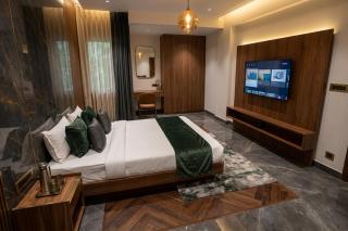 Hotel Novra Grand Zirakpur - 5