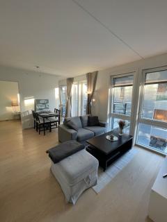 Modern and Central Apartment - 8