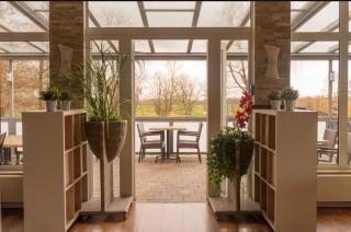 Zur Schlossbrücke - 1