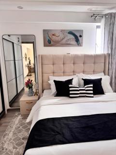 Luxx Royale - Nairobi - 8