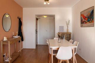 Sunny High-Rise Apartment - 2