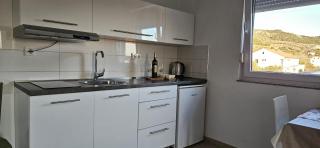 Lucia Sea View Apartment - Banjol Rab - 3