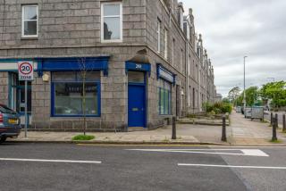 Cozy West End Aberdeen 1 Bed Flat Easy Access - 1