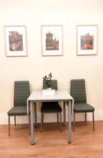 Charming Central 2BR - 8